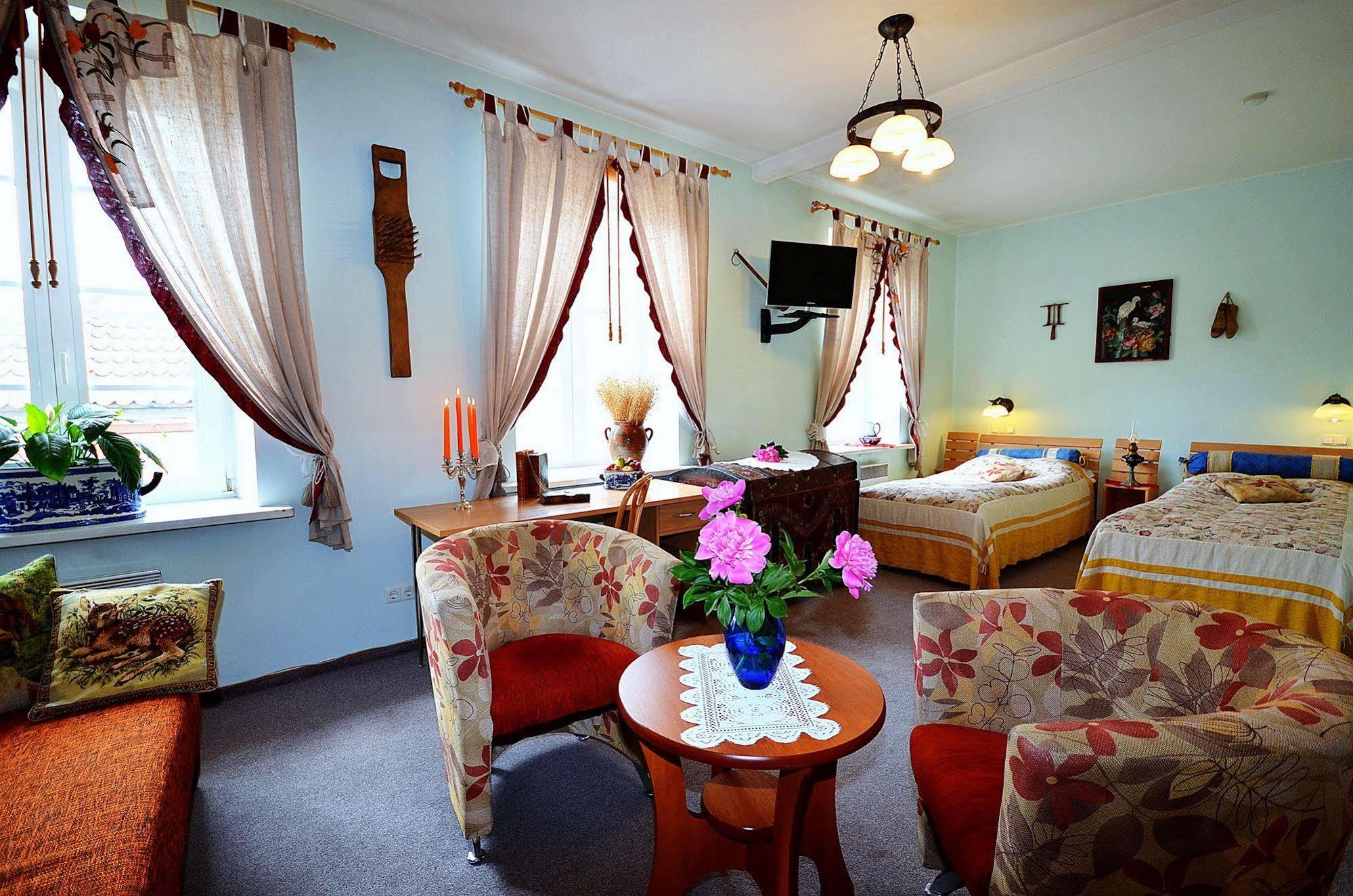 Angel Town Hall Apartments วิลนีอุส ภายนอก รูปภาพ