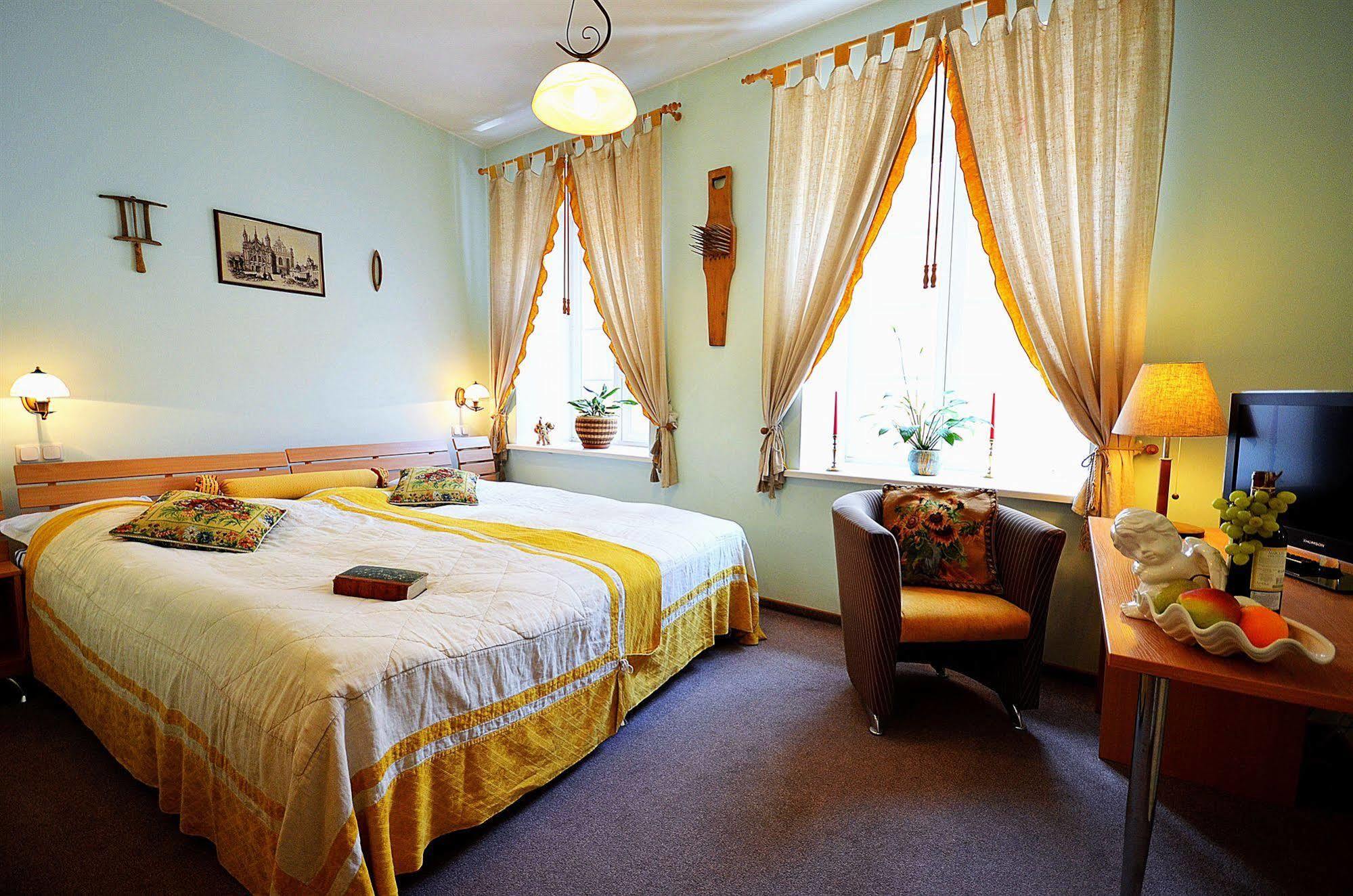 Angel Town Hall Apartments วิลนีอุส ภายนอก รูปภาพ